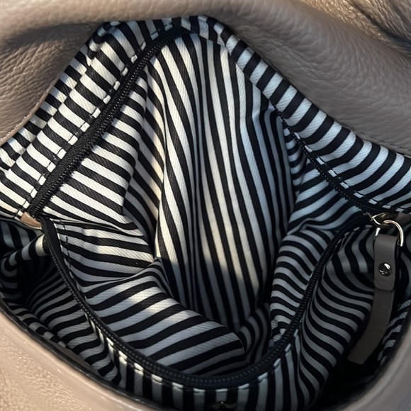 Kate Spade Crossbody Bag. Beige color. - Picture 10 of 16